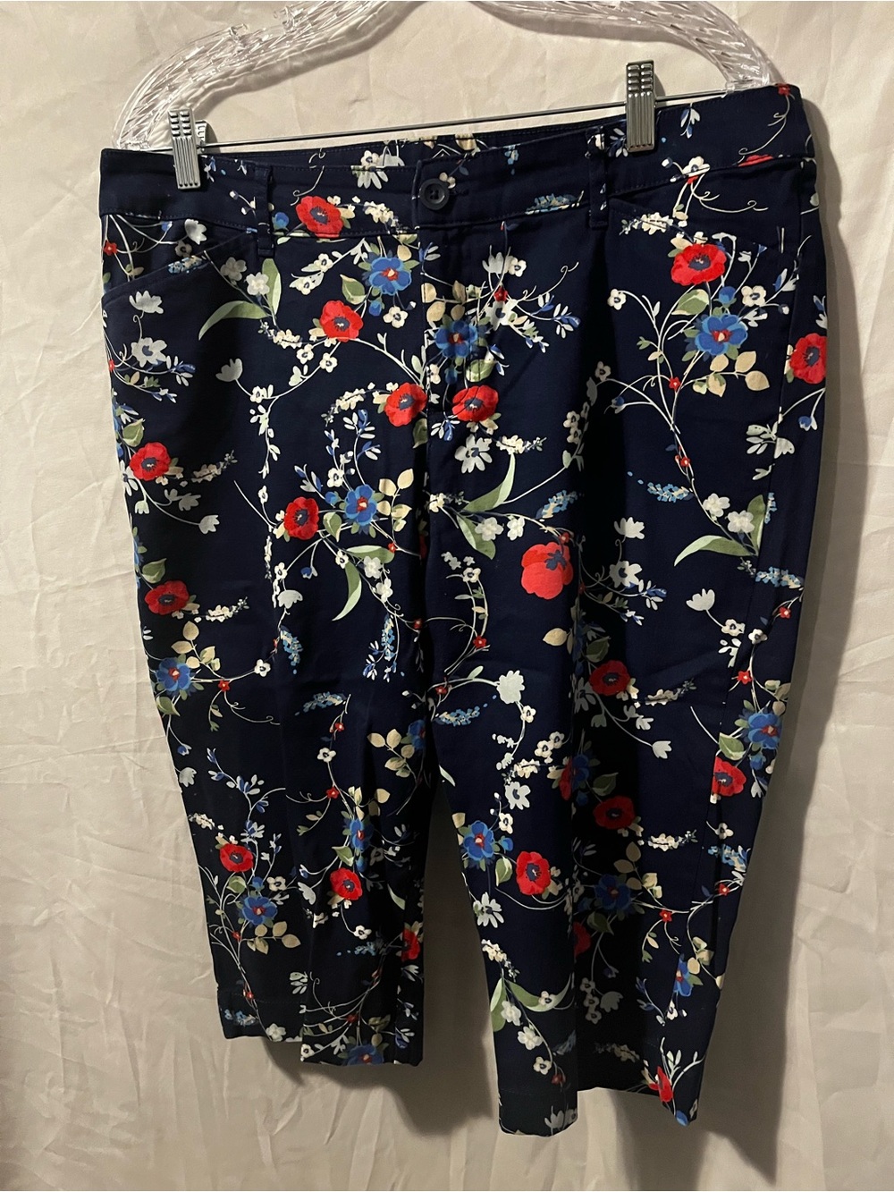St. John’s Bay Navy Floral Crop Pants with Red & Blue Blooms